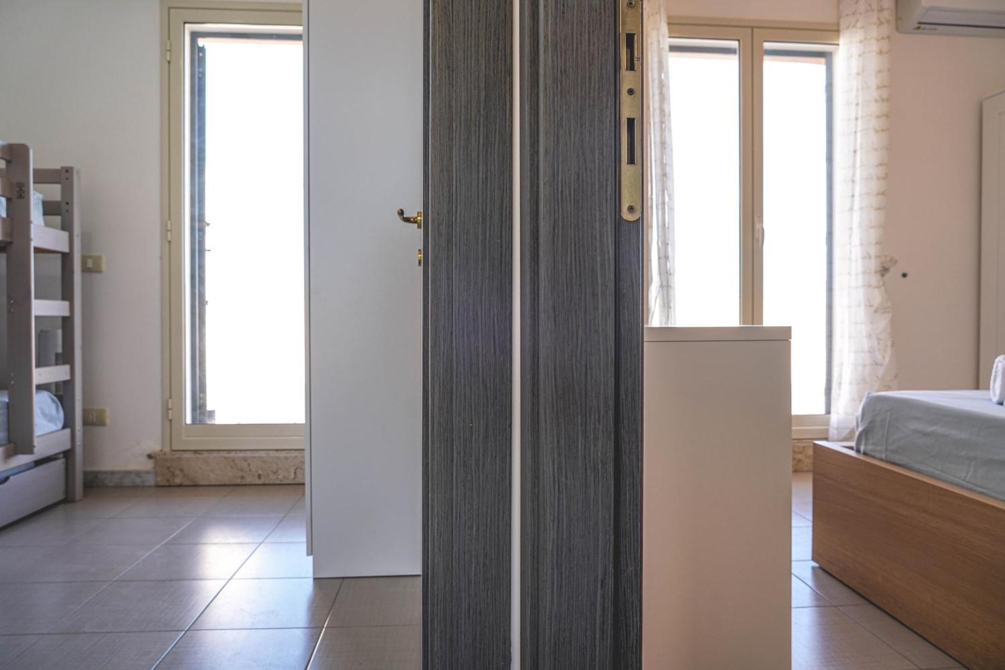 Apartament Attico Terrazza Cielomare Seaview Pozzallo Zewnętrze zdjęcie
